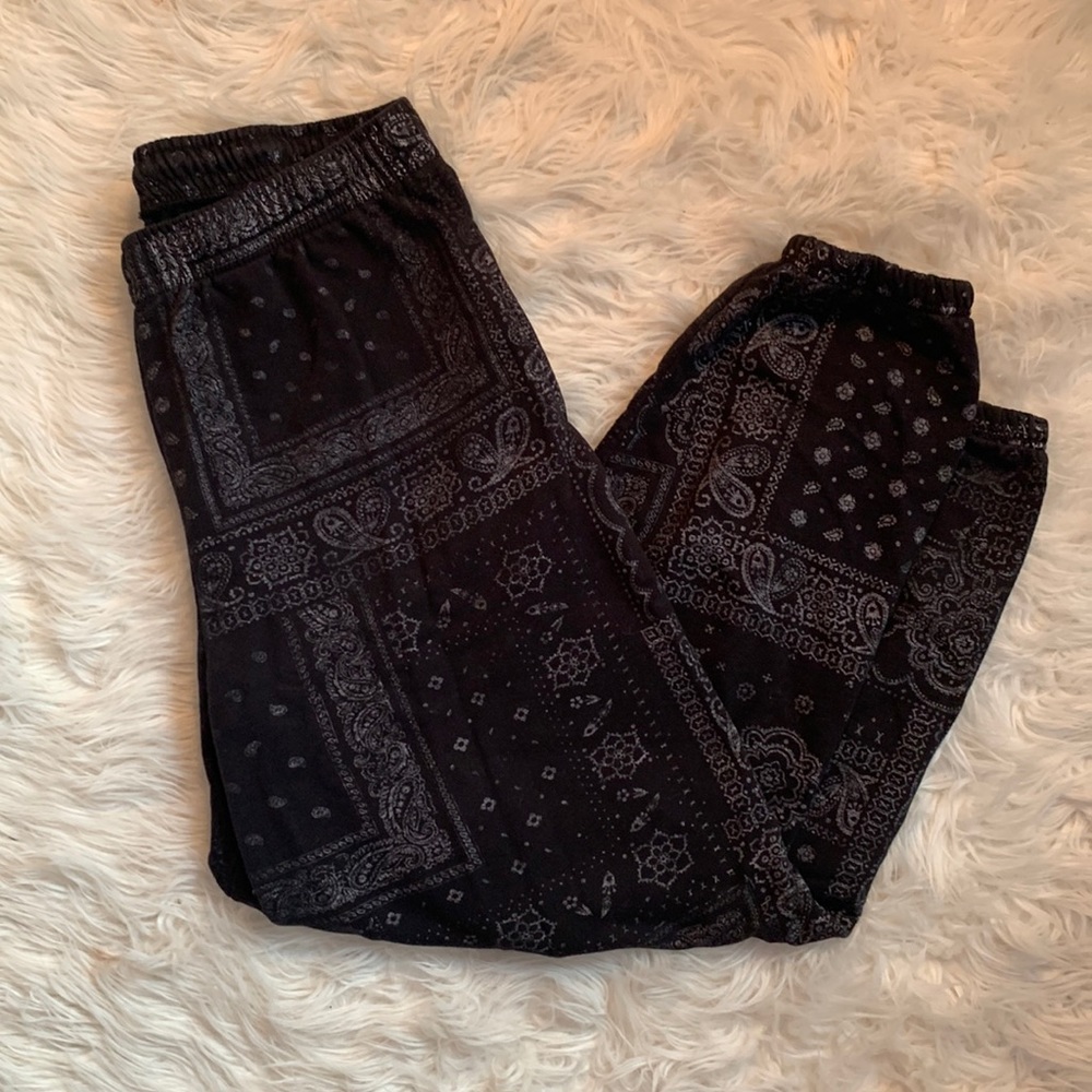 Urban Outfitters BDG Black Sweats Size Large